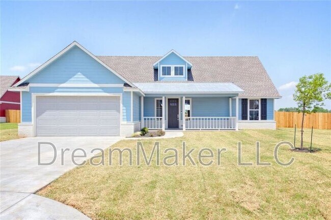 Primary Photo - 3117 SE 35th St