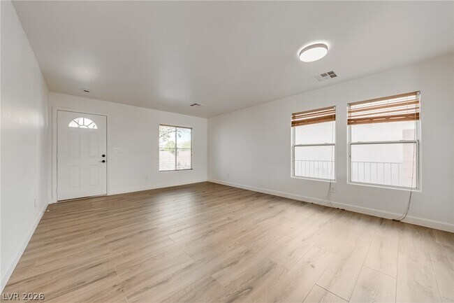 Building Photo - 10429 Vinson Point Ave