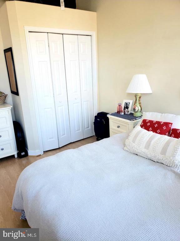 Building Photo - 445 E Fort Ave