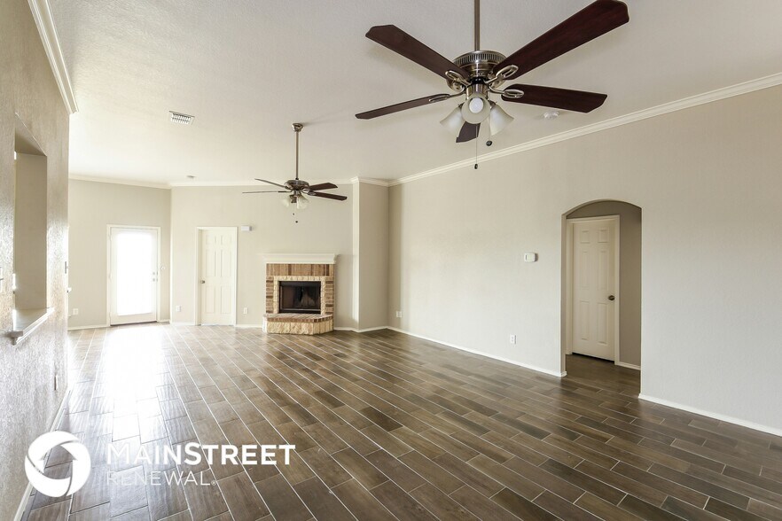 Building Photo - 3802 Southern Grove