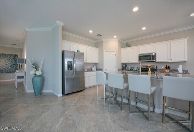 Building Photo - 1555 Marton Ct