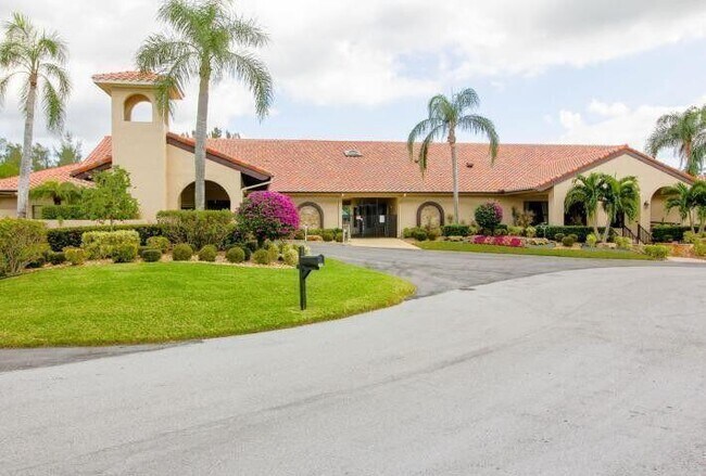 Building Photo - 8320 Waterline Dr