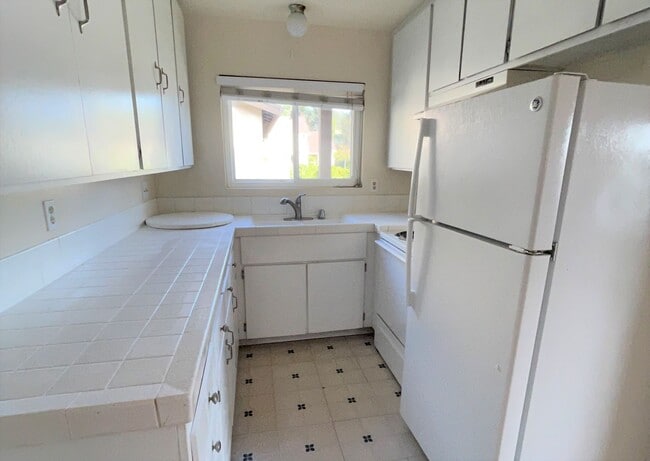 Building Photo - Charming Rancho Penasquitos Condo
