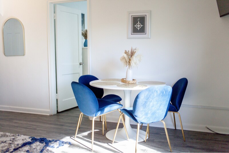 Building Photo - 1324 Hillside Ave