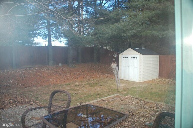 Building Photo - 176 Kenton Dr