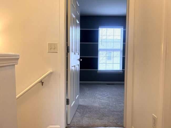 Building Photo - 44725 Ellery Ln