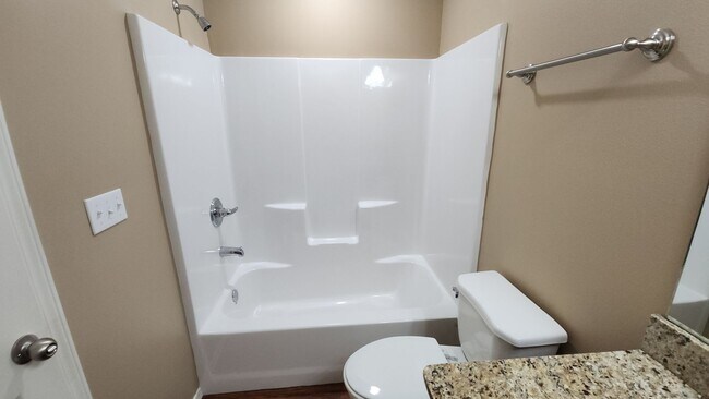 Building Photo - 2002 S Frankfort Ave