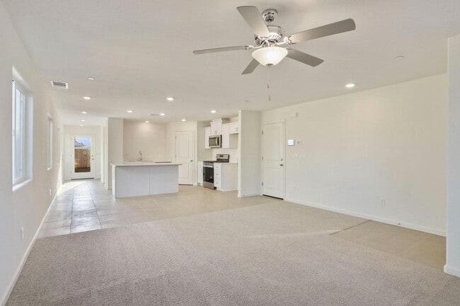 Building Photo - Brand new house ready to be your next home