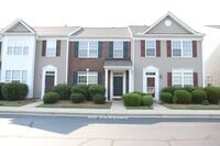 Building Photo - 113 Cirrus Ct