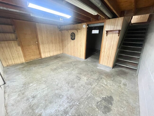 Building Photo - 7316 Frederick Ave