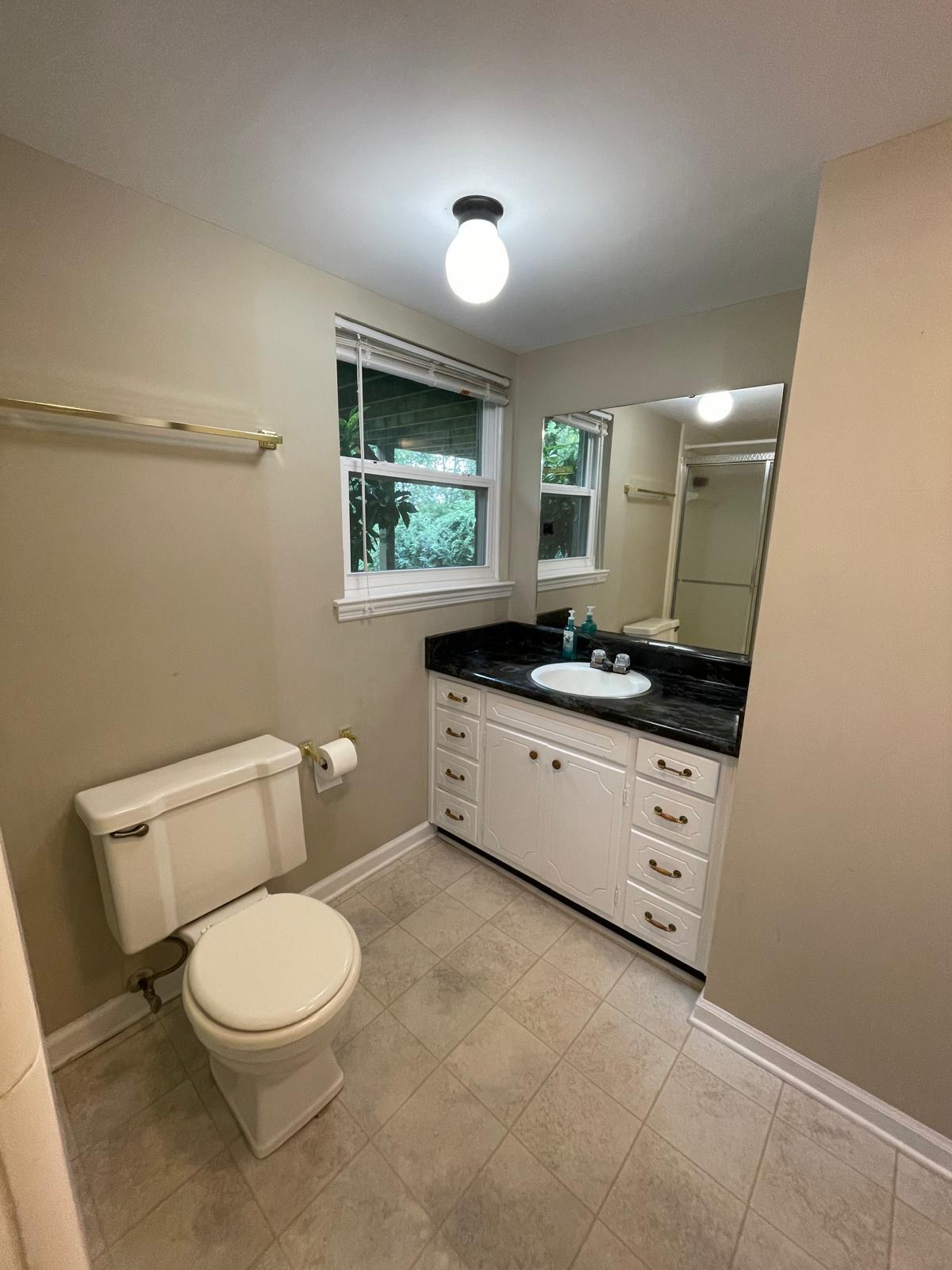 Building Photo - 4528 Sherry Ln