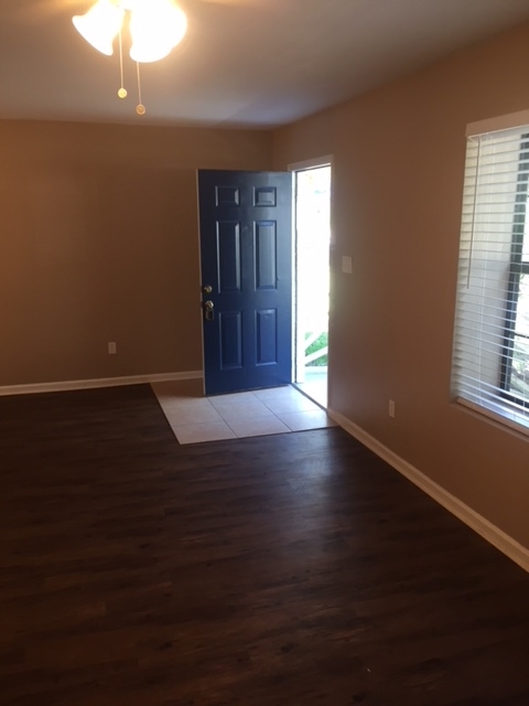 Building Photo - 3324 Sedona Rd