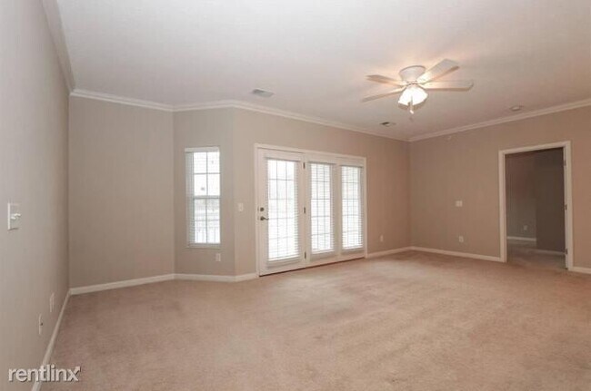 Building Photo - 5425 Michelles Oak Ct