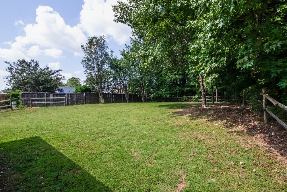 Building Photo - 10109 Fairlea Dr