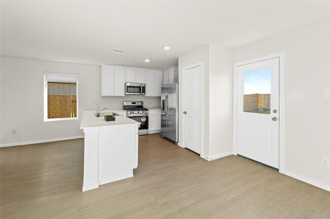 Building Photo - 6603 Sassafras Grn Dr