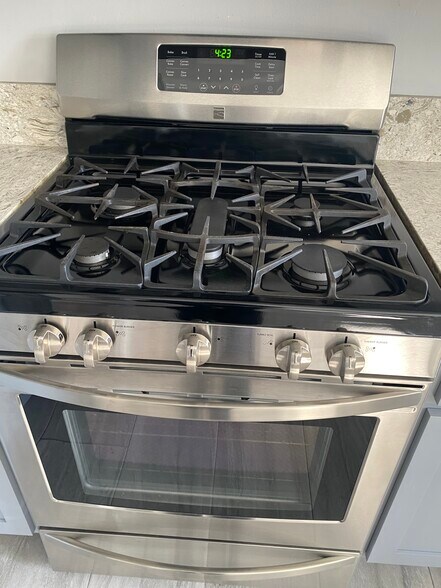 Kitchen 3 - 1263 Bostonia St