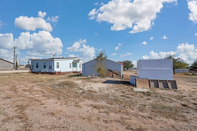 Building Photo - 3519 N Northstar Ave