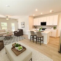 Building Photo - 3402 Brompton Dr