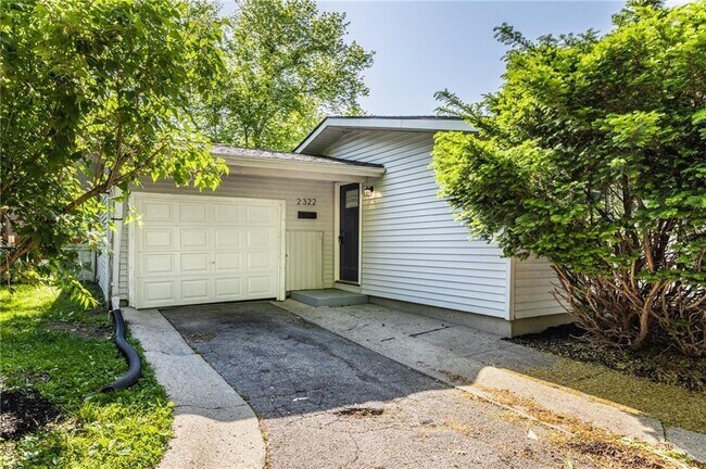 Building Photo - 2322 Silver Maple Ct