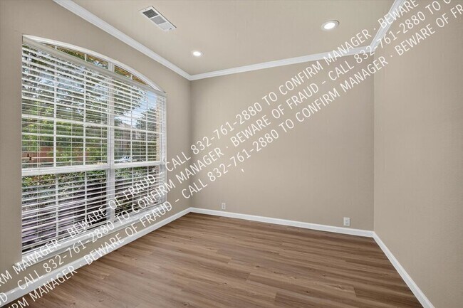 Building Photo - 11472 Blackhawk Dr