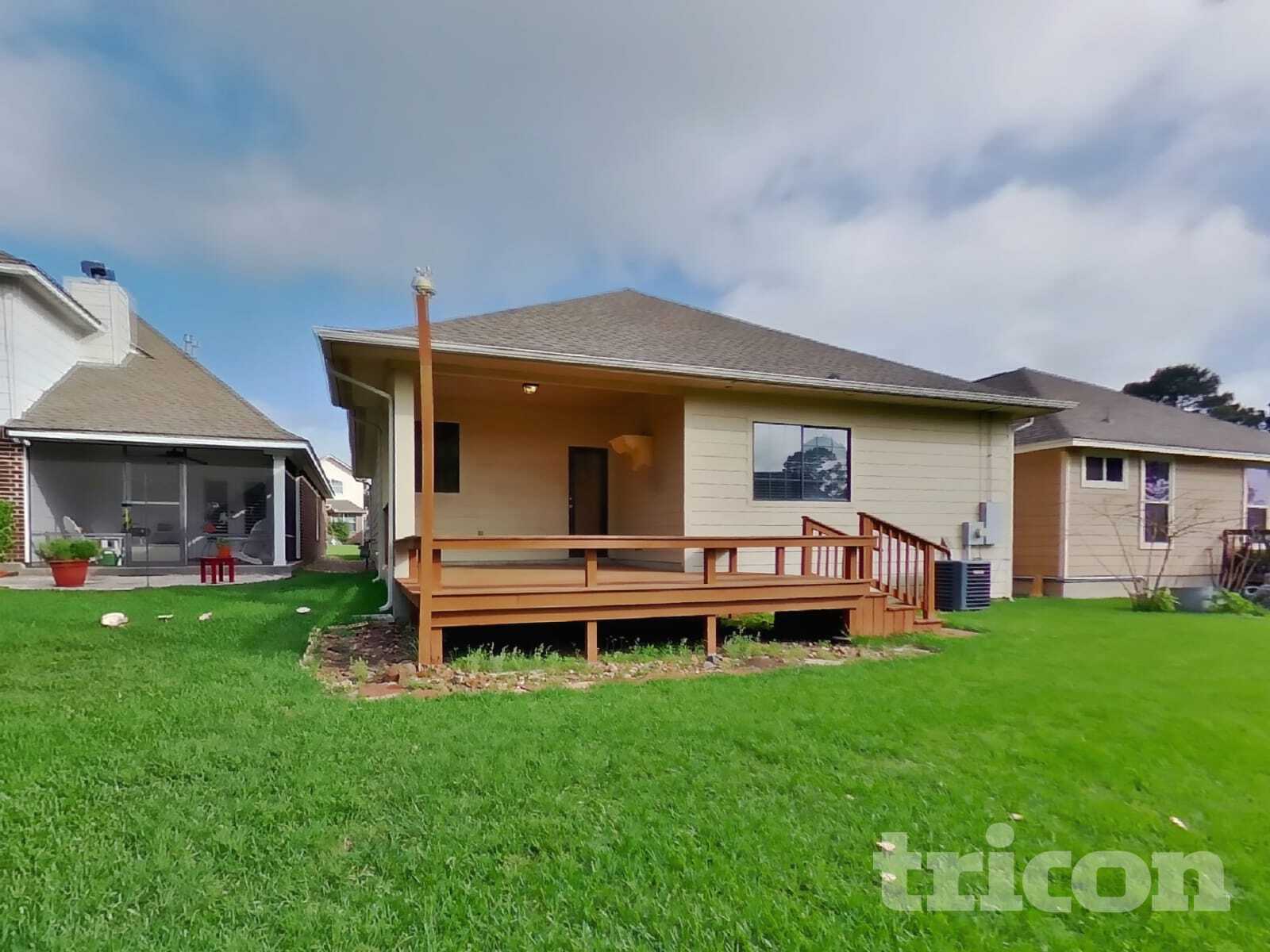 Building Photo - 103 Lullaby Ln