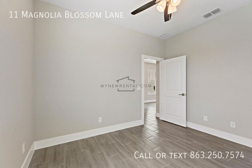 Building Photo - 11 Magnolia Ln