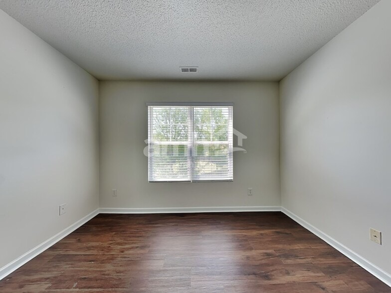 Building Photo - 113 Dabney Ridge Pl