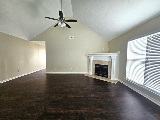 Building Photo - 770 Michelle Ct