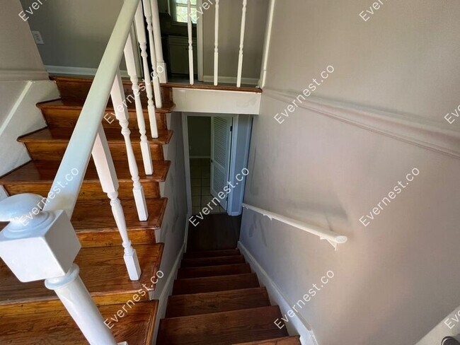 Building Photo - 8022 W 28th St
