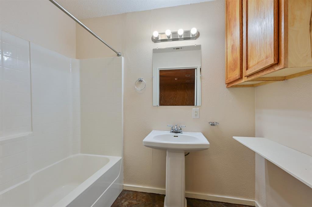 Building Photo - 11150 Lafountain Ln