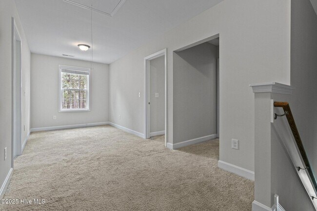 Building Photo - 4055 Irwin Dr