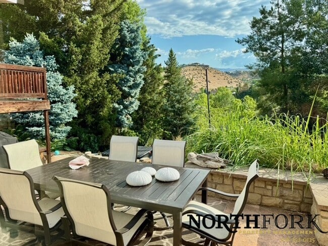Primary Photo - Beautiful Boise Heights Home!