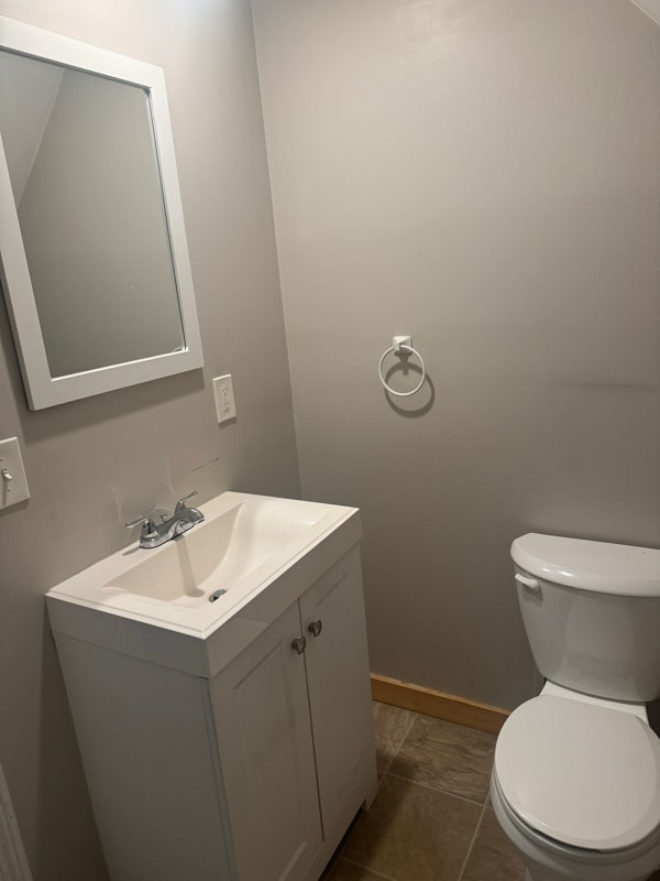 Building Photo - 198 Summer St