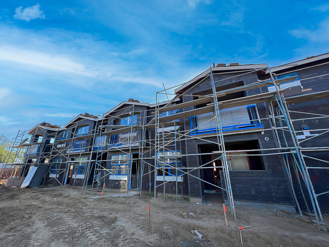 Building Photo - Stonebrook Apartments