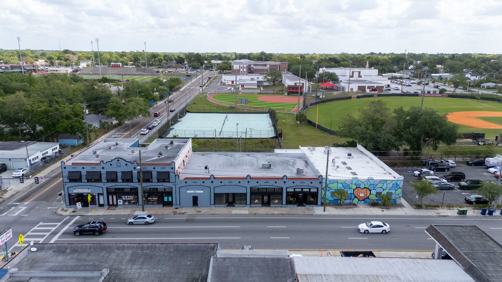 Building Photo - 4713 N Florida Ave