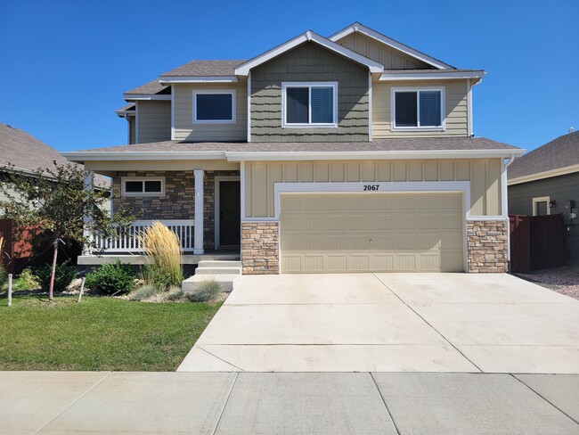 Building Photo - 2067 Moon Rise Dr