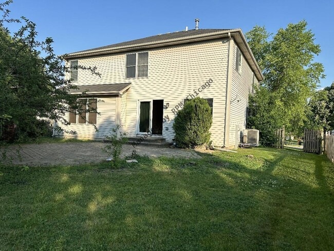 Building Photo - 5490 Fox Path Ln