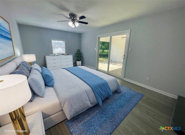 Building Photo - 743 E 13th Ave