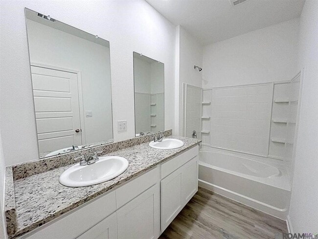 Building Photo - 1237 Drago Dr