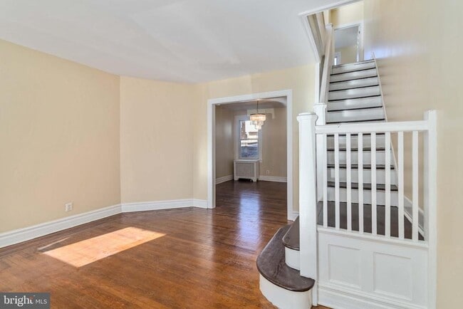 Building Photo - 1929 W Sparks St