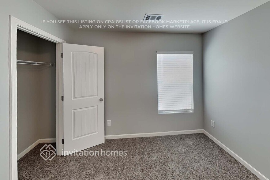 Building Photo - 4937 Fawnwood Dr
