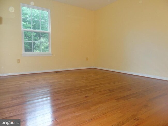 Building Photo - 1511 Pullman Dr