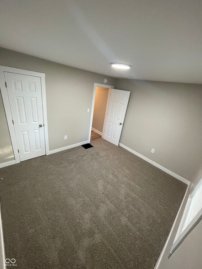 Building Photo - 41 Rosemere Ave