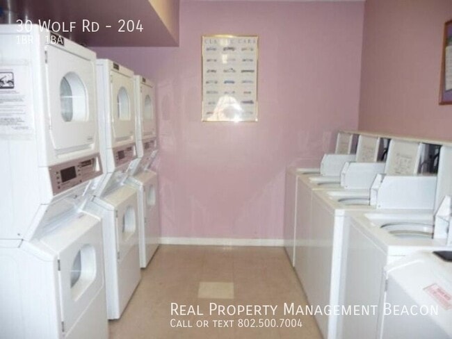 Building Photo - 30 Wolf Rd