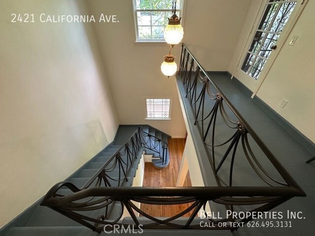 Building Photo - 2421 California Ave