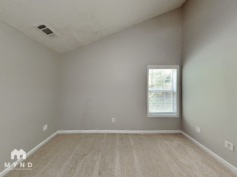 Building Photo - 6239 Lake Valley Point