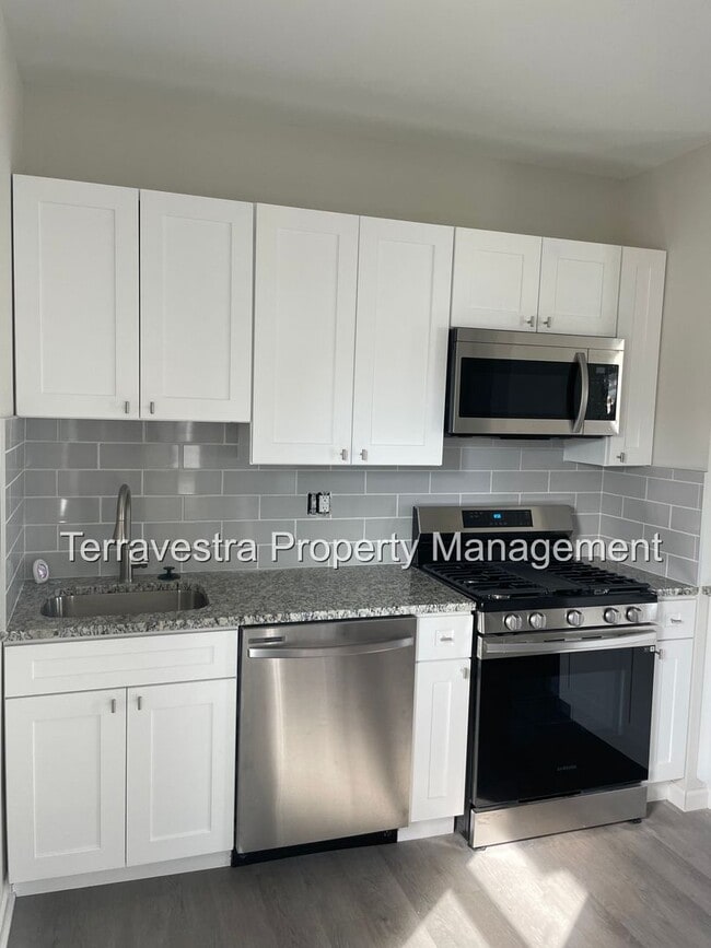 Building Photo - Newly Renovated 3 Bed in Carney's Point. Eligible for $500 Security Deposit.