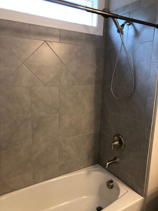 Building Photo - Beautiful like new home with full finished basement