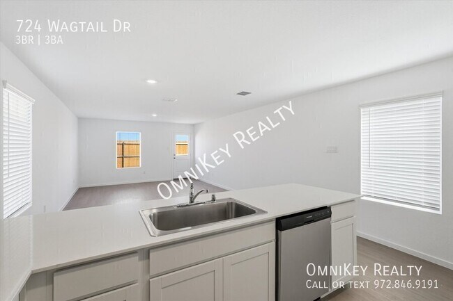 Building Photo - 724 Wagtail Dr