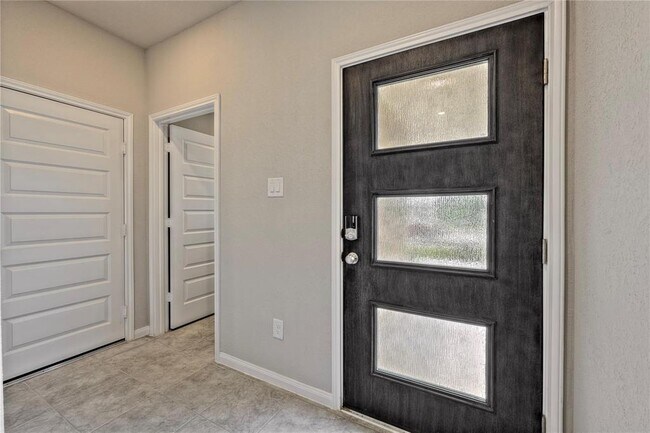 Building Photo - 17502 Rosette Grass Dr